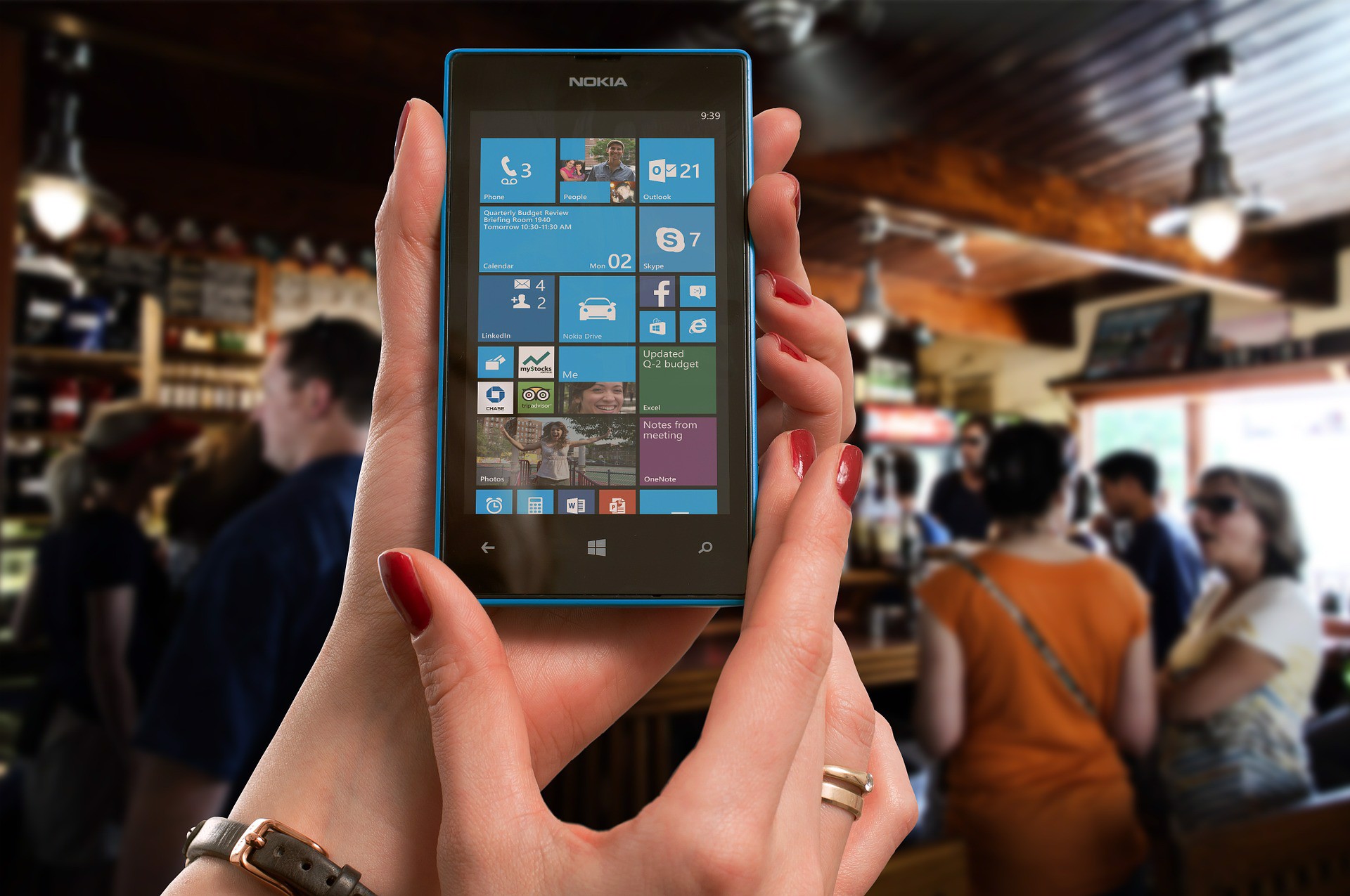 c38198a0e6afedc3ebc3d01f797c0546 nokia-623939_1920