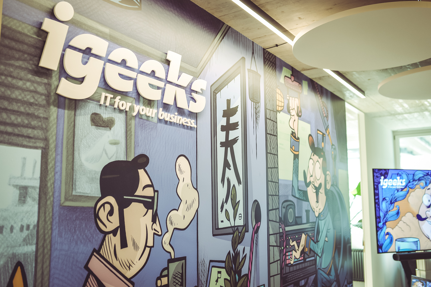 Individuell gestaltete Büroräumlichkeiten der igeeks AG in Zürich