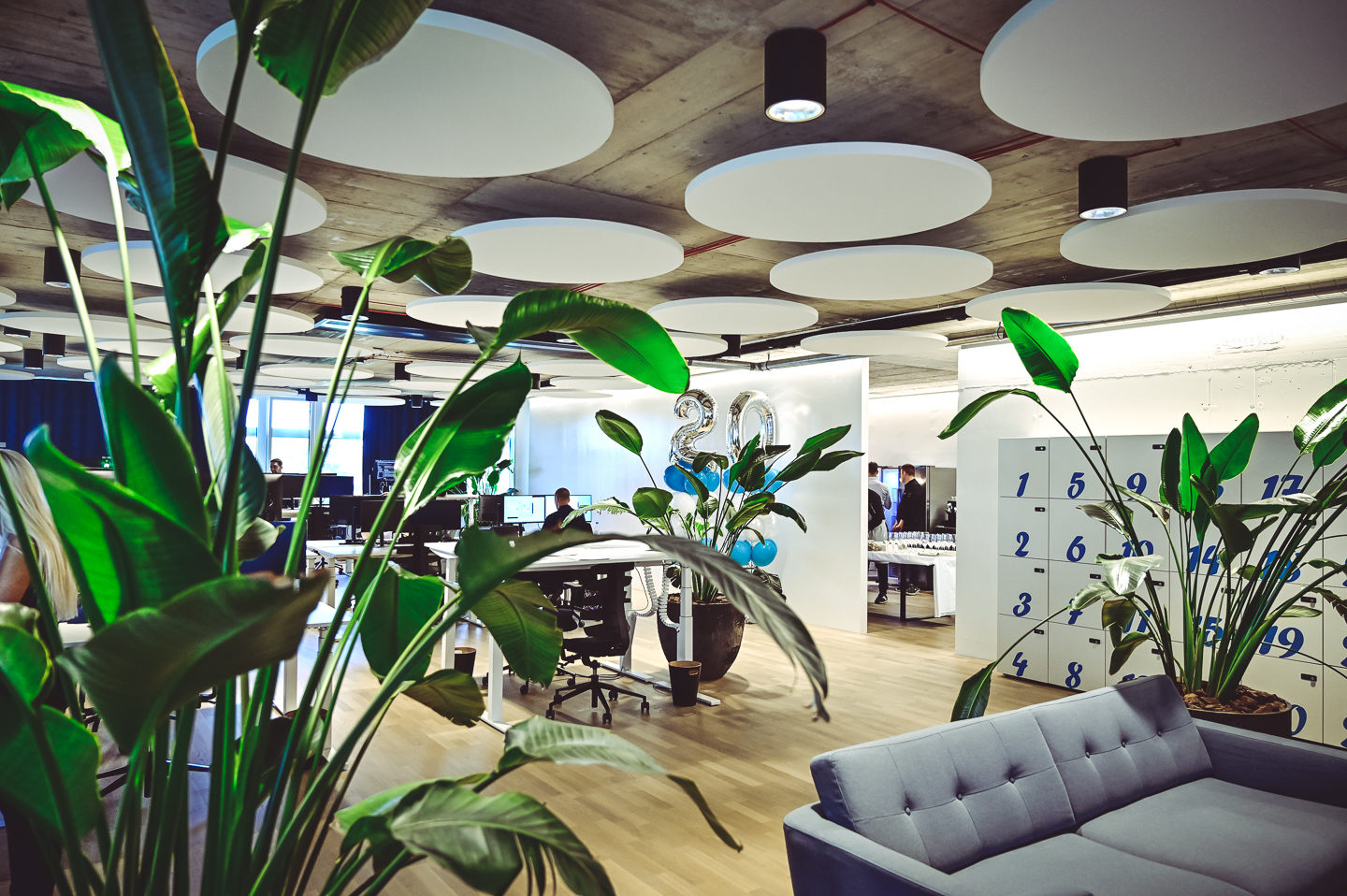 Moderne Büroräumlichkeiten und Arbeitsplätze der igeeks AG in Zürich
